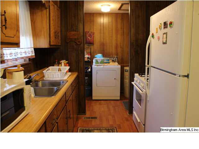 878 Morning Star Road Ragland, AL 35131 - Photo 5 of 28