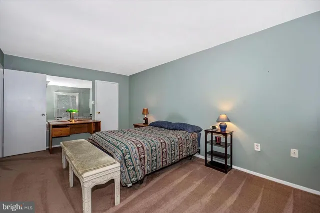 $215,000 | 433 Christopher Avenue, Unit 34, Gaithersburg, MD 20879