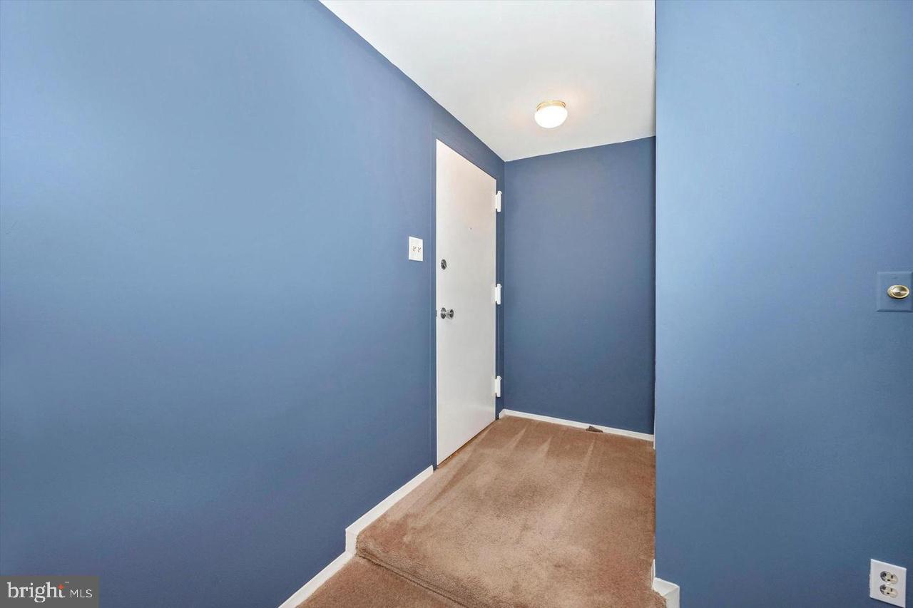 433 Christopher Avenue, Unit 34 Gaithersburg, MD 20879 - Photo 2 of 28