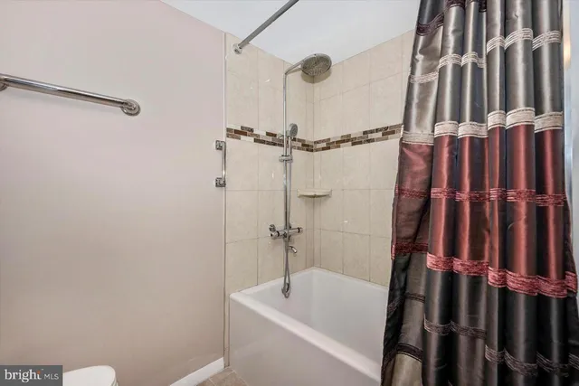 $215,000 | 433 Christopher Avenue, Unit 34, Gaithersburg, MD 20879