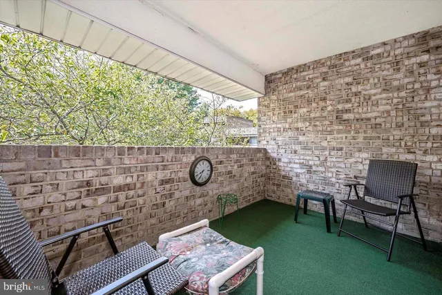 $215,000 | 433 Christopher Avenue, Unit 34, Gaithersburg, MD 20879