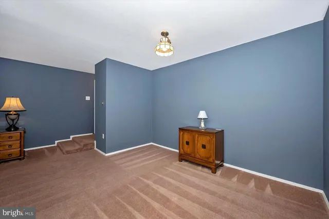 $215,000 | 433 Christopher Avenue, Unit 34, Gaithersburg, MD 20879