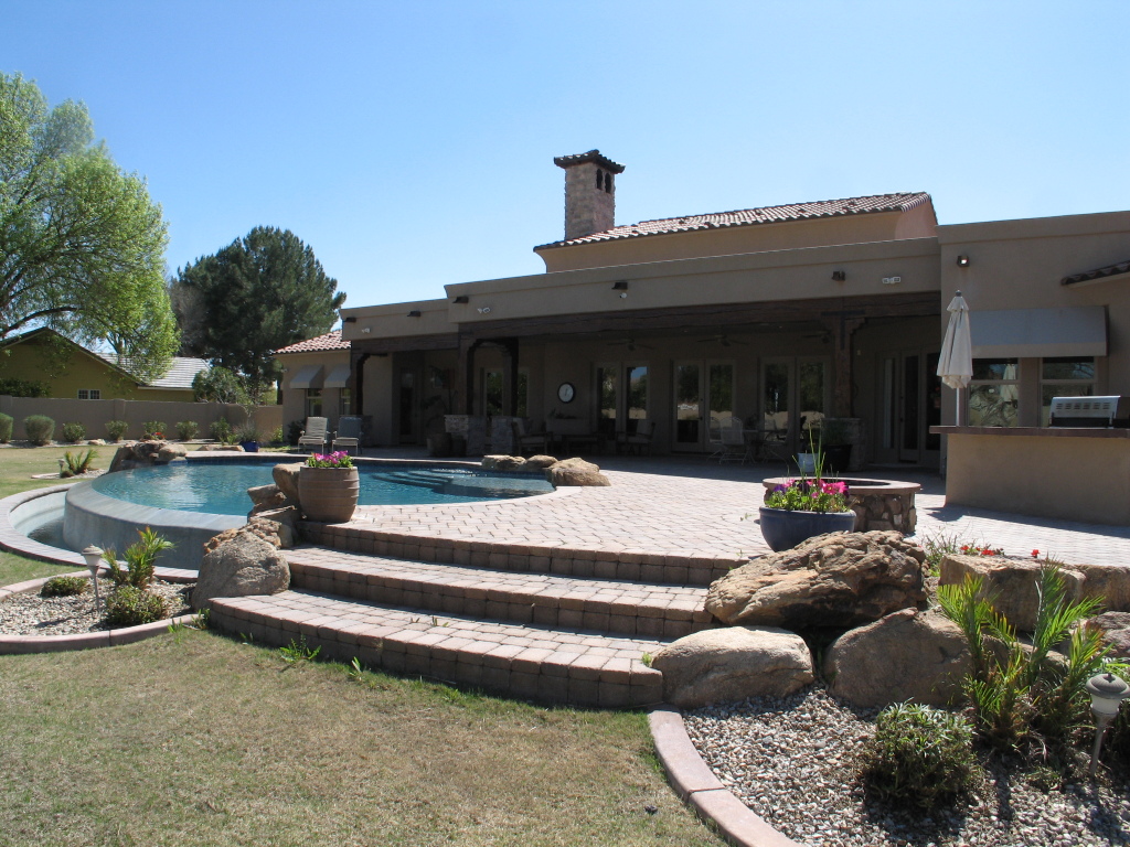 9302 South Rita Lane Tempe, AZ 85284 - Photo 30 of 37 Pool & Patio