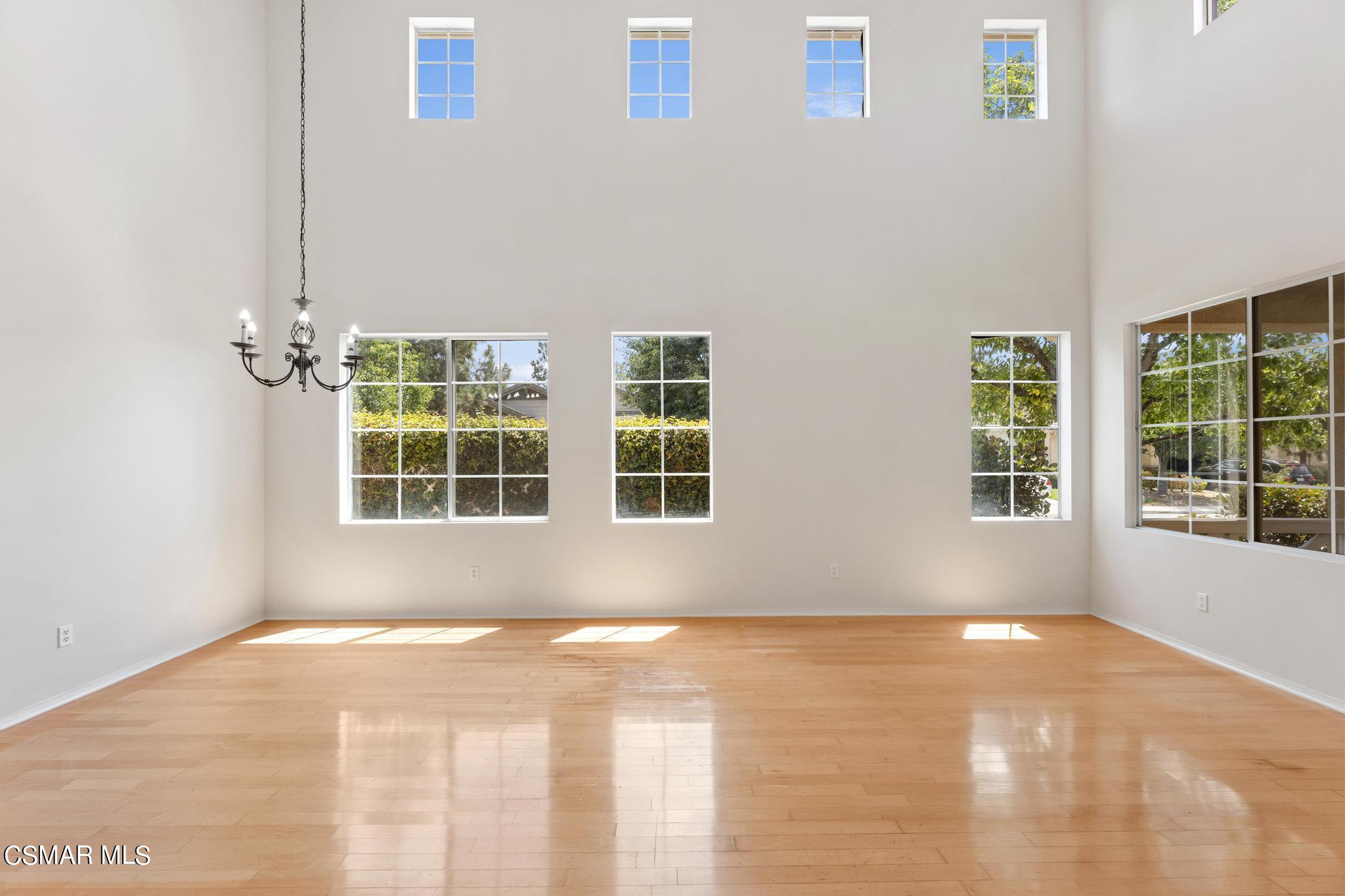 2442 Parade Avenue Simi Valley, CA 93063 - Photo 14 of 76 a view of an empty room with a window