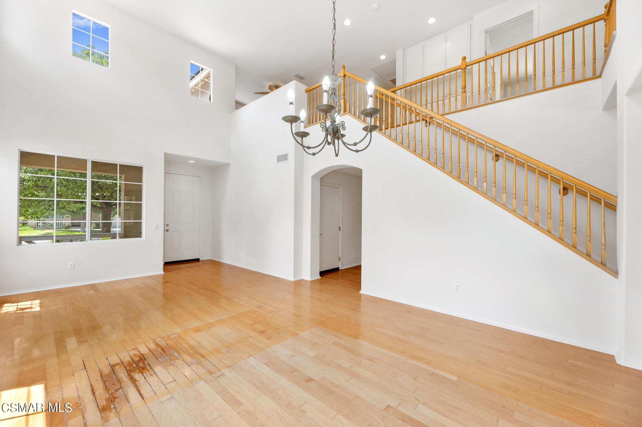 2442 Parade Avenue Simi Valley, CA 93063 - Photo 10 of 76 2442 Parade St HIGH RES-9