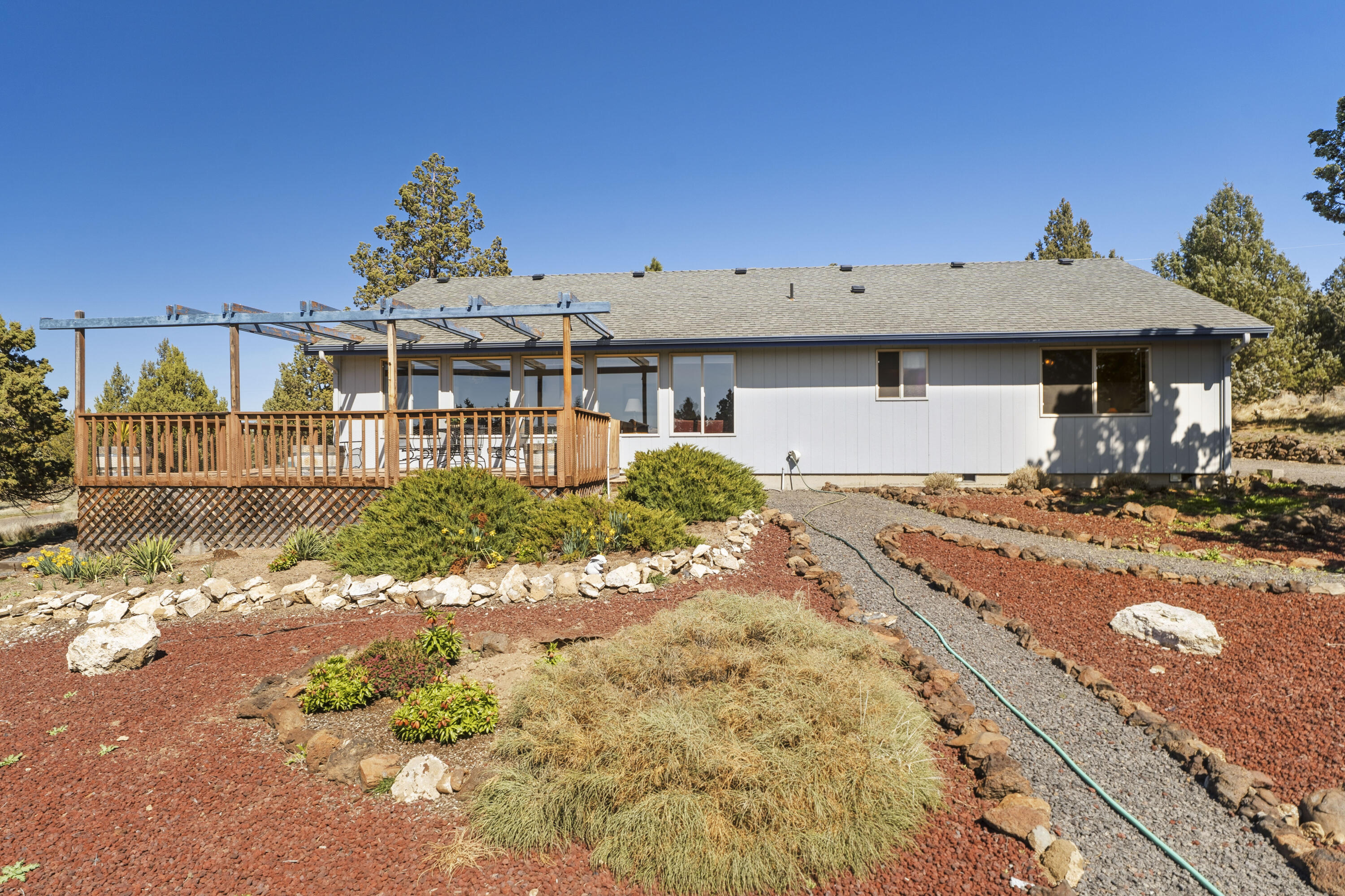 8449 Southwest Shad Road Terrebonne, OR 97760 - Photo 29 of 46 30-Exterior