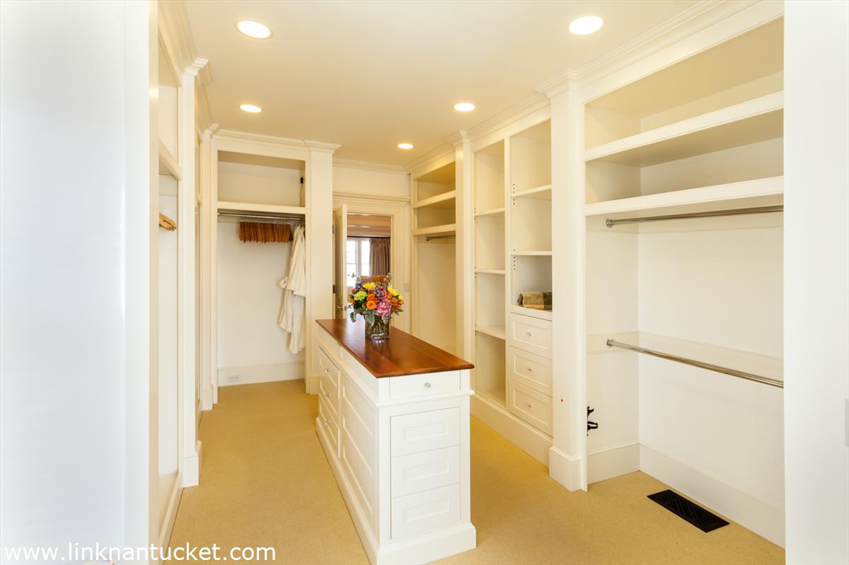 262 Polpis Road Nantucket, MA 02554 - Photo 16 of 32 Master Walk-In Closet