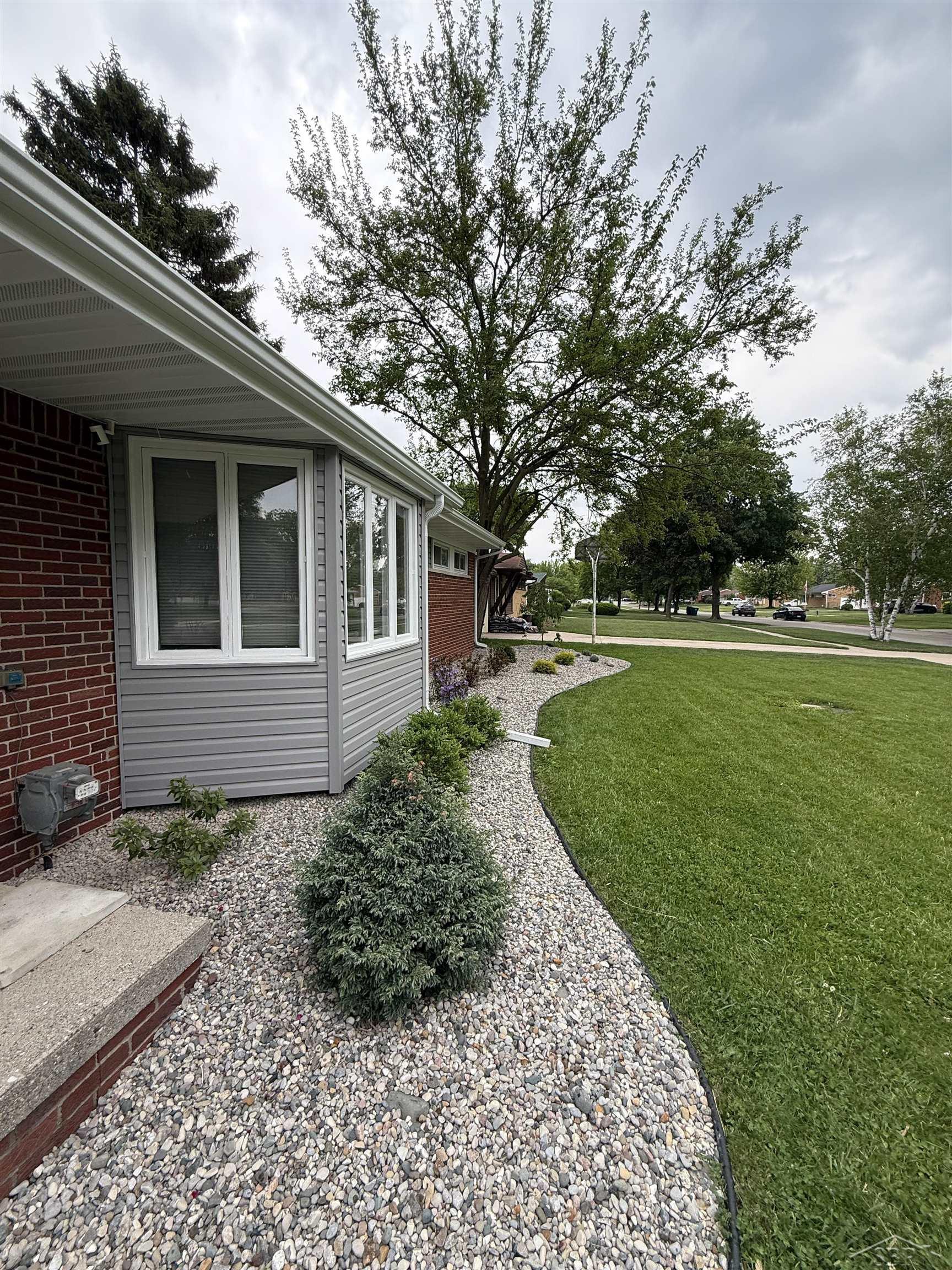 2365 Anderson Road Saginaw, MI 48603 - Photo 3 of 34 Gallery Image 3