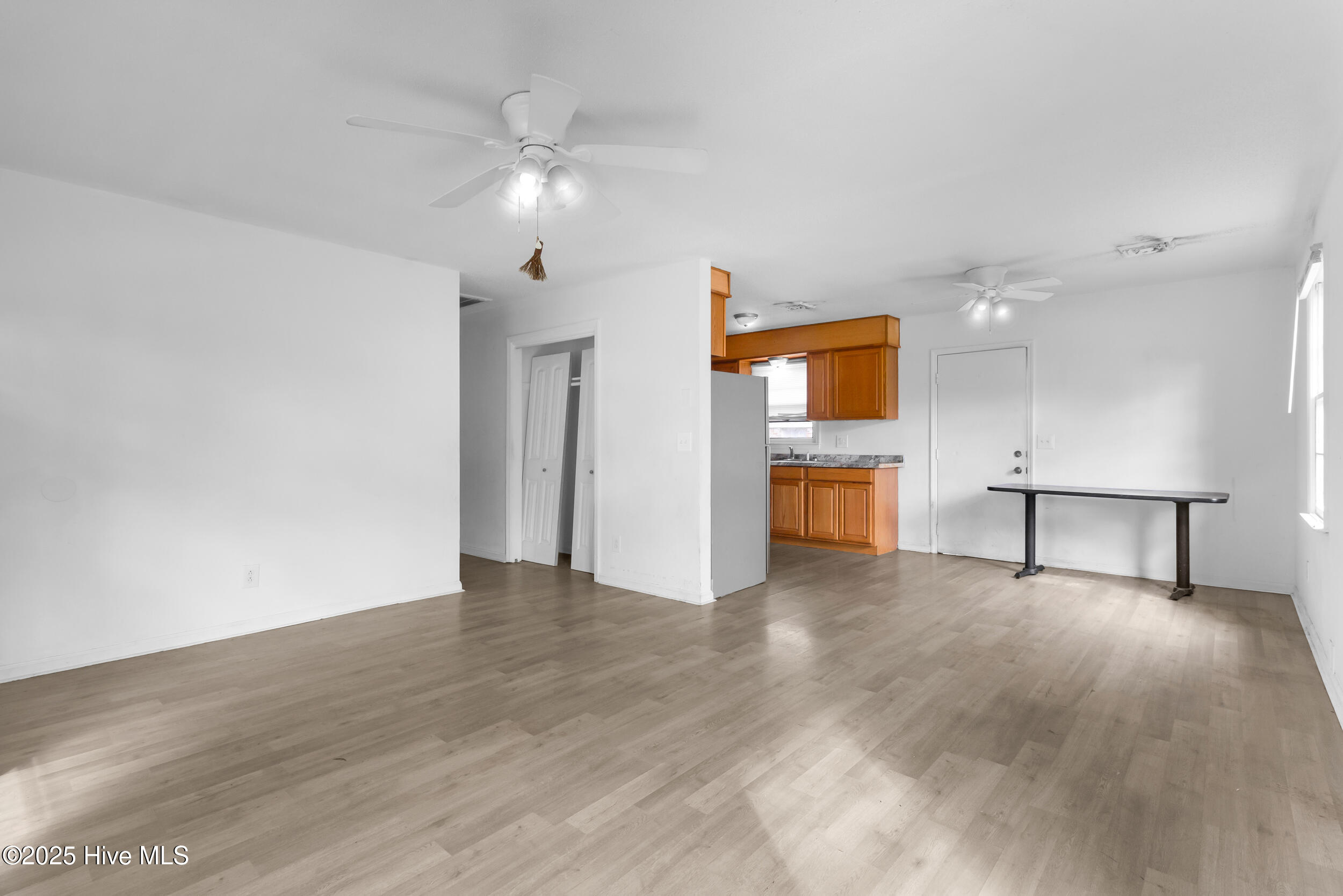 1800 Carver Street New Bern, NC 28560 - Photo 5 of 15 4_3