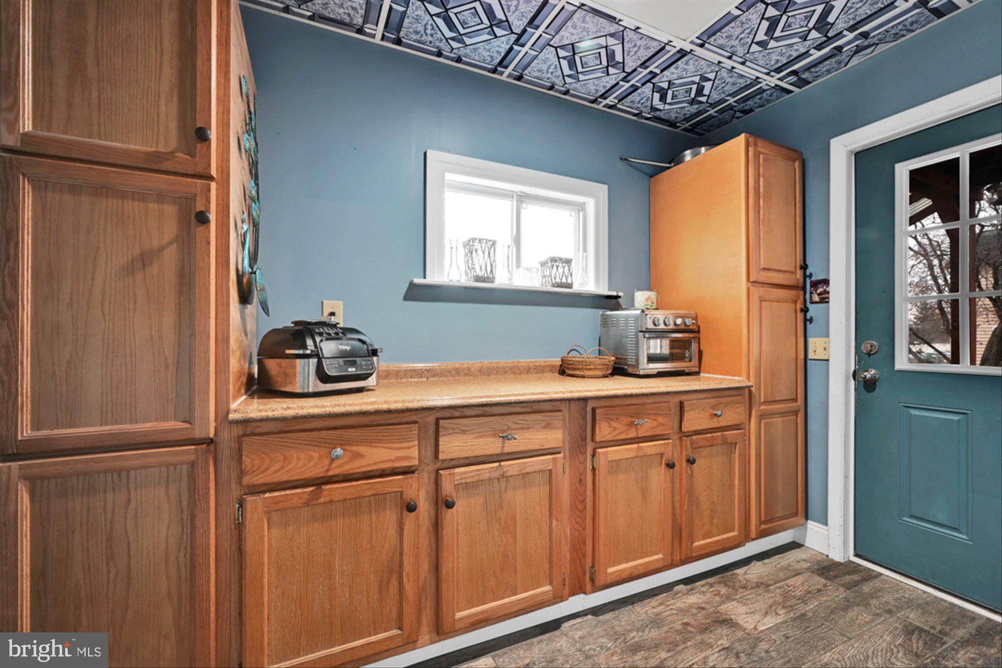 349 North Broad Street Lititz, PA 17543 - Photo 19 of 52 Mudroom