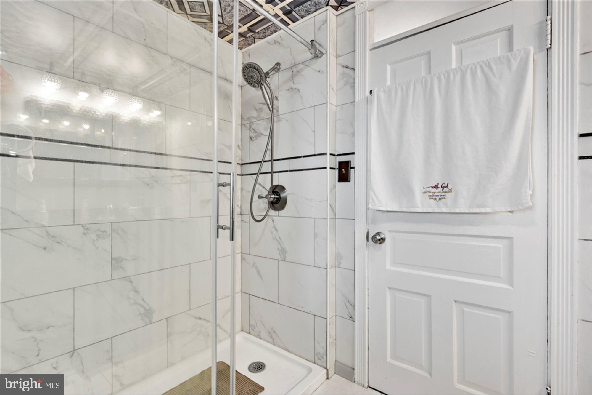 349 North Broad Street Lititz, PA 17543 - Photo 24 of 52 Primary Bath