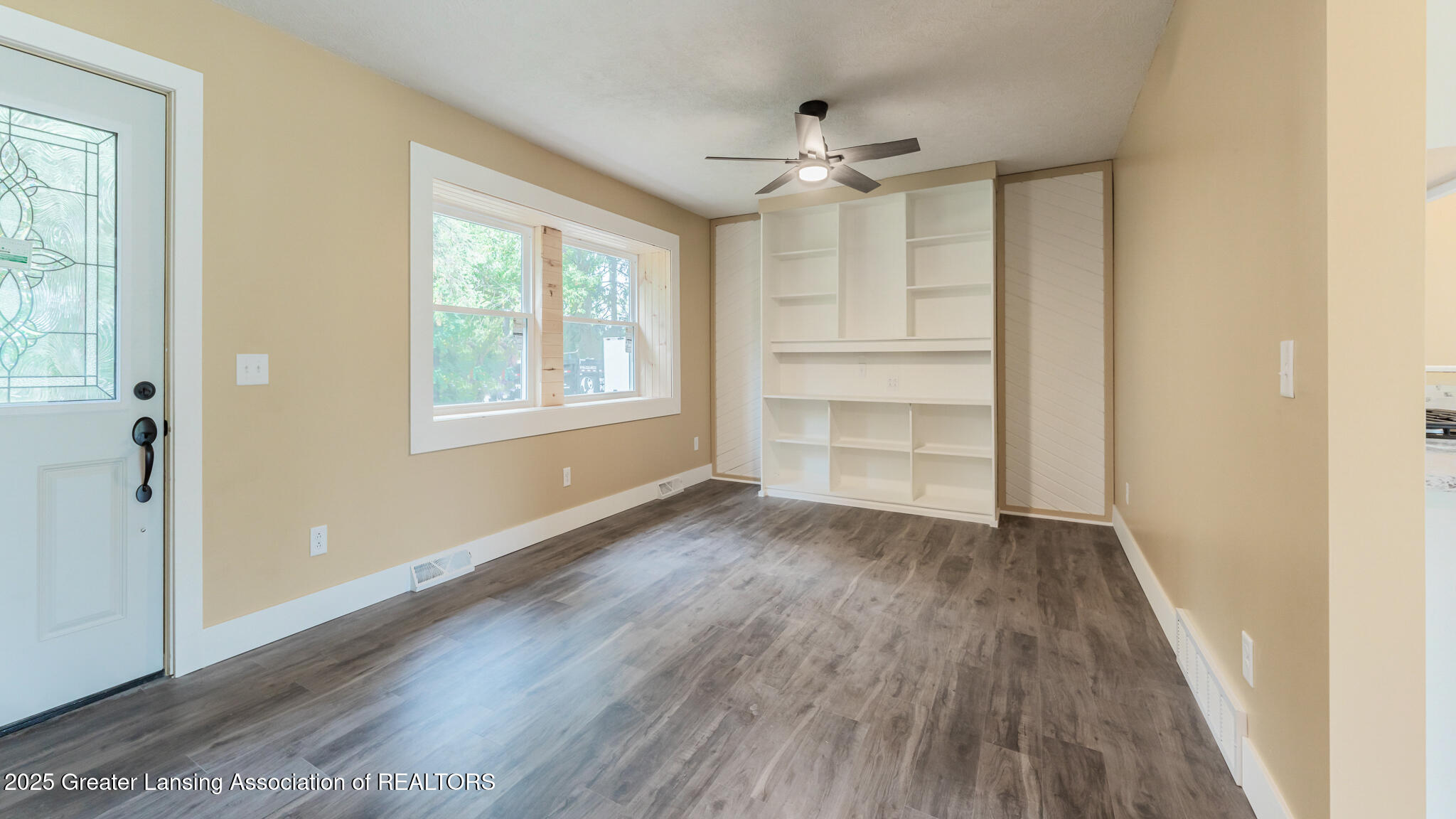 5396 Van Atta Road Okemos, MI 48864 - Photo 4 of 50 5396VanAtta09-2