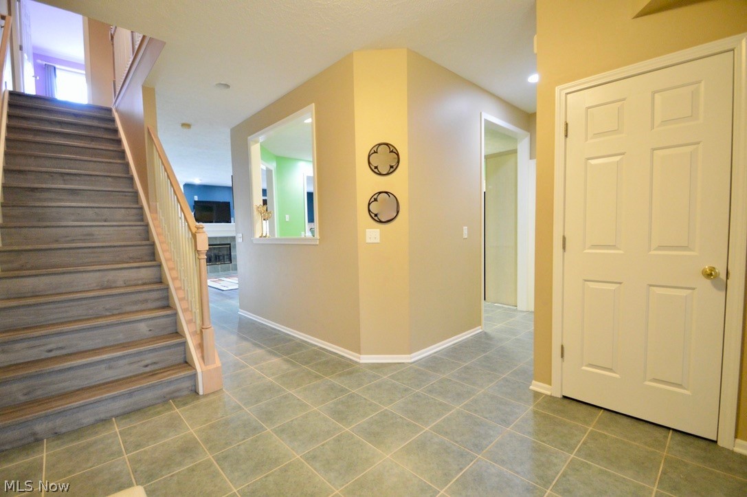30247 Center Ridge Road, Unit 12 Westlake, OH 44145 - Photo 3 of 35 Spacious foyer
