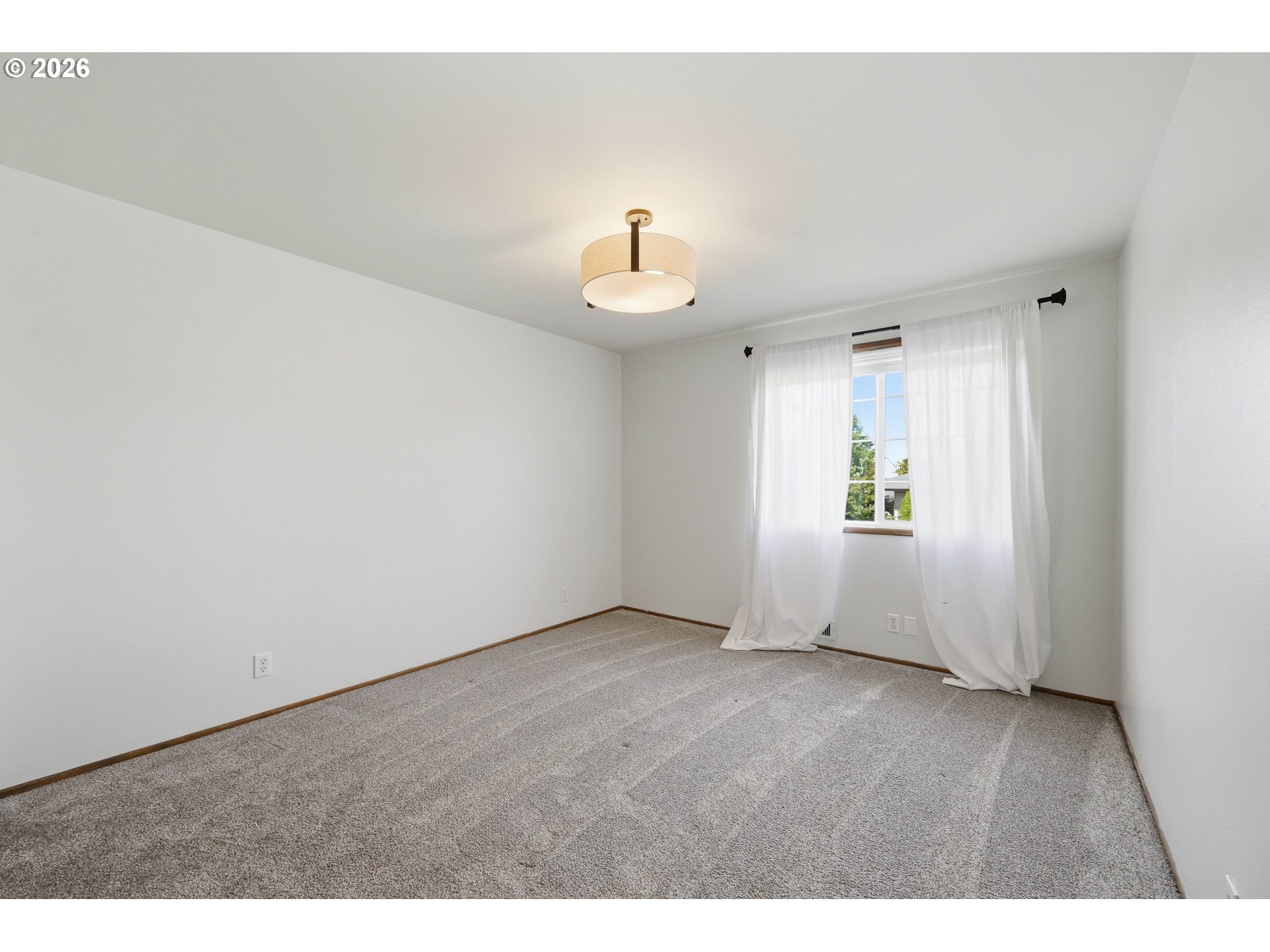 1639 Victorian Way Eugene, OR 97401 - Photo 26 of 34