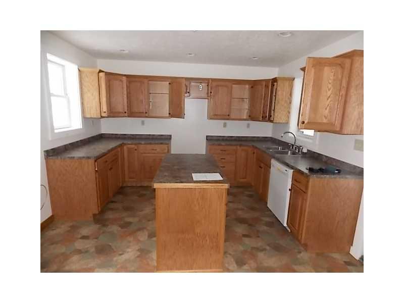 1343 Brush Run Road Washington, PA 15301 - Photo 4 of 12 Kitchen.
