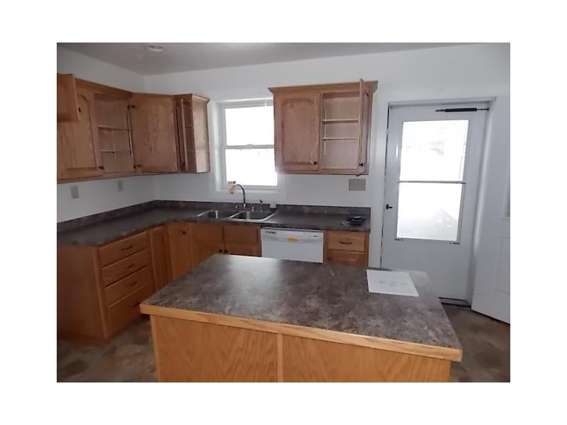 1343 Brush Run Road Washington, PA 15301 - Photo 5 of 12 Kitchen.