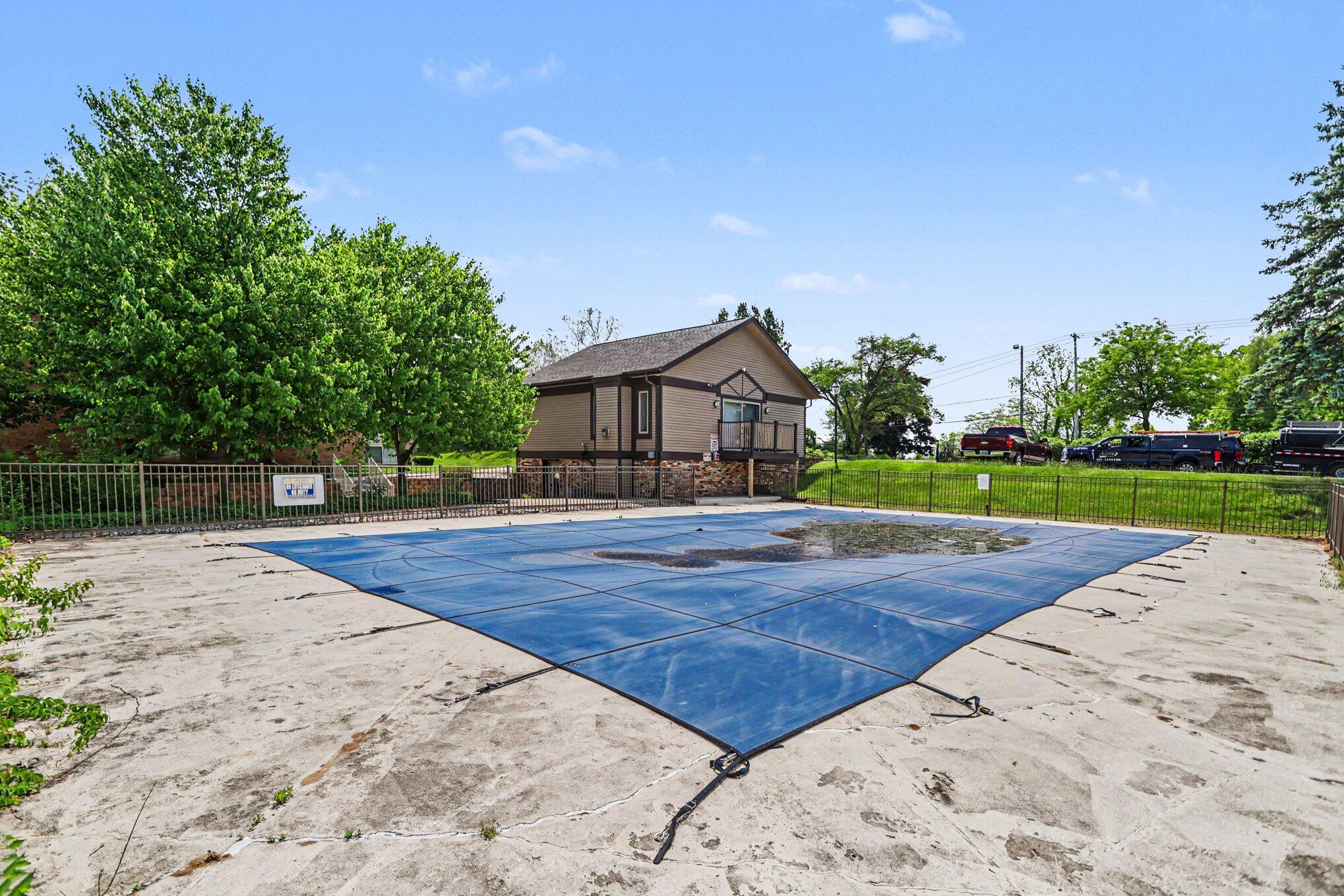 734 West Kilgore Road, Unit 303 Kalamazoo, MI 49008 - Photo 27 of 33 Pool- Opening Soon!