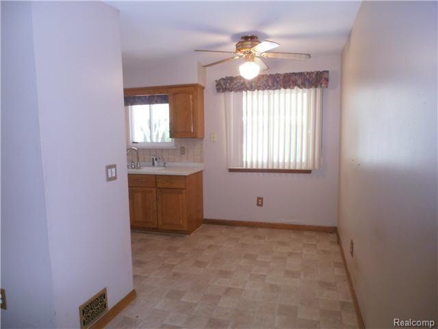 21054 Beech Daly Road Flat Rock, MI 48134 - Photo 8 of 15 open to dining rm.jpg