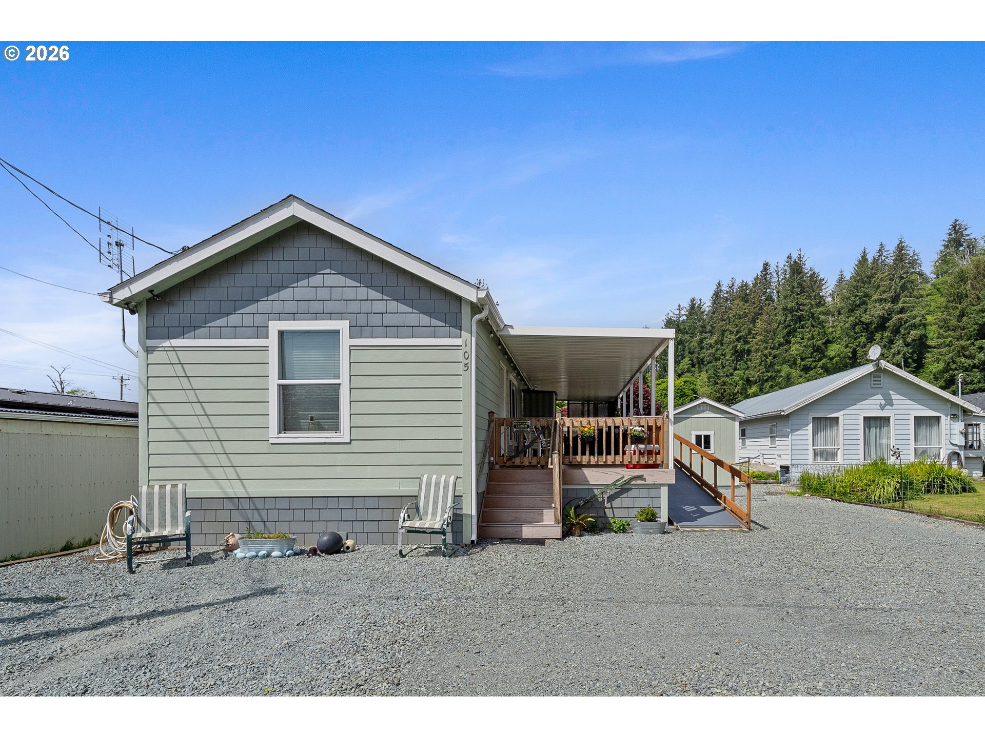 105 10th Street Garibaldi, OR 97118 - Photo 2 of 22 Exterior