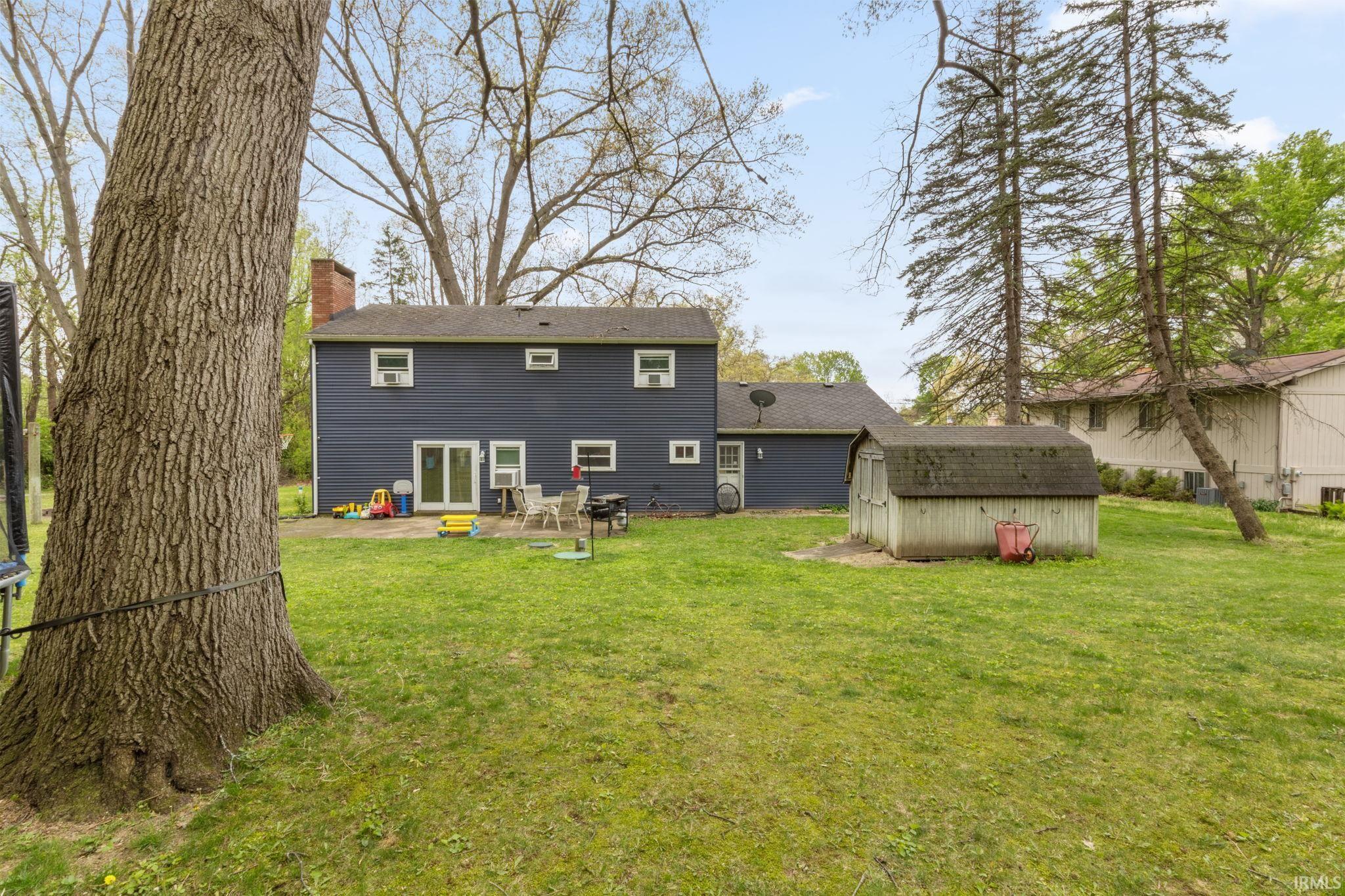17271 Darden Road South Bend, IN 46635 - Photo 4 of 26