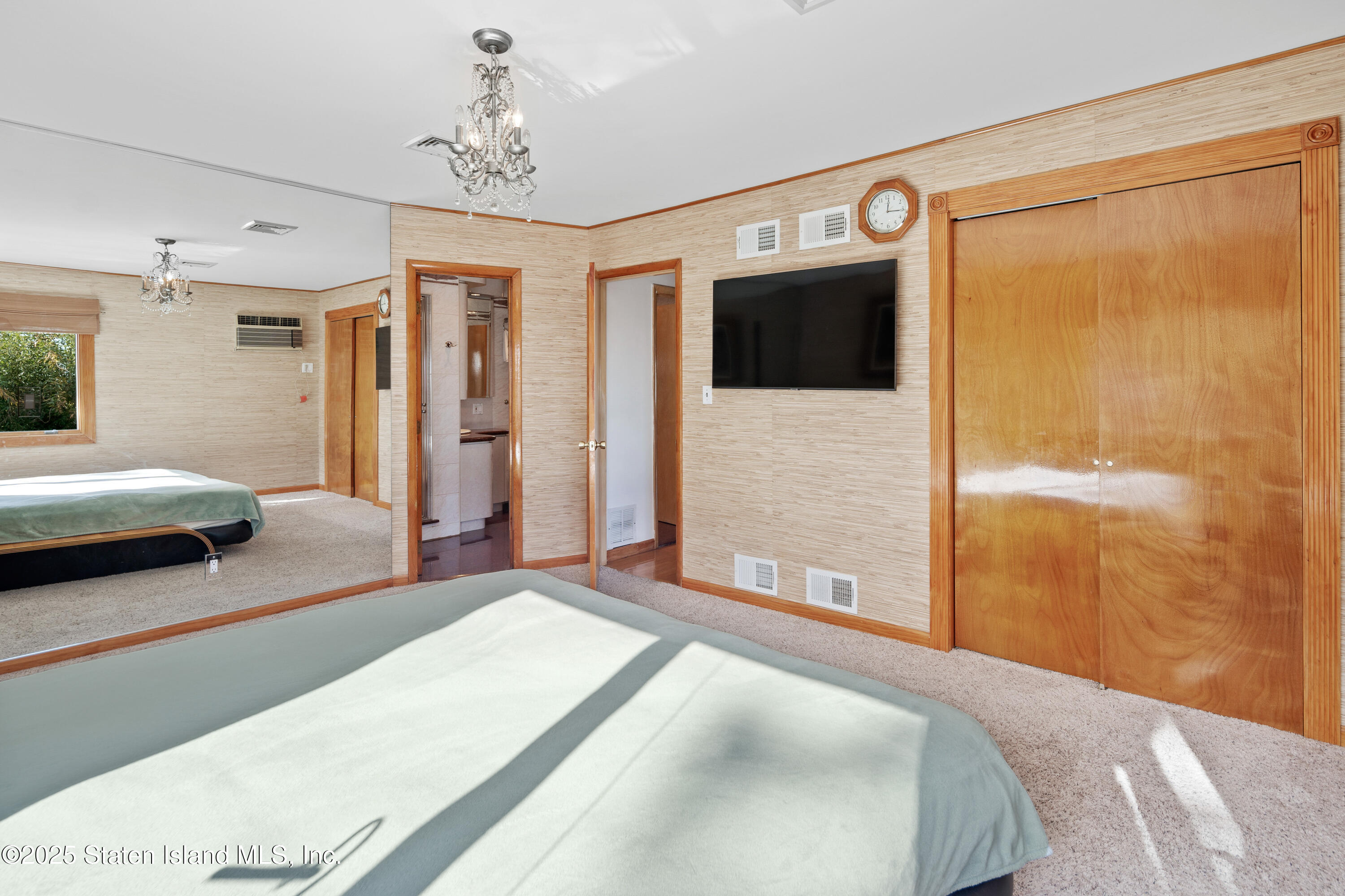 44 Douglas Road Staten Island, NY 10304 - Photo 24 of 67 002.jpg