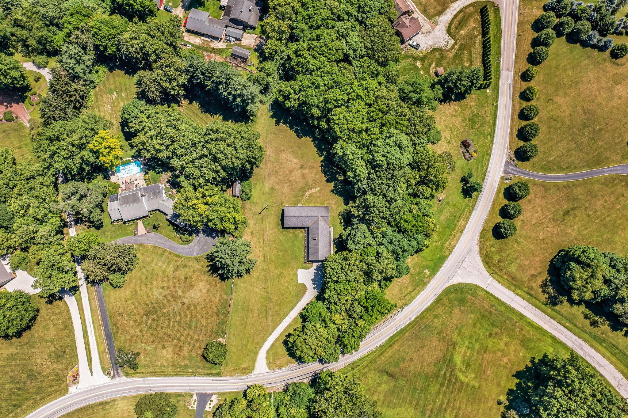 1270 Carriage Road Powell, OH 43065 - Photo 61 of 69 15-web-or-mls-1270CarriageRoad_Hommati10