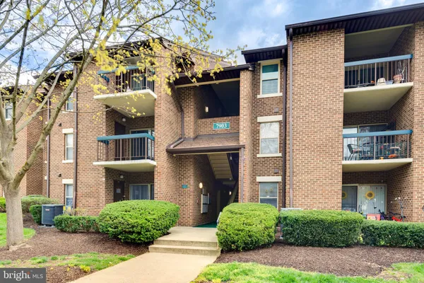 $2,100 | 7903 Coriander Drive, Unit 203, Gaithersburg, MD 20879