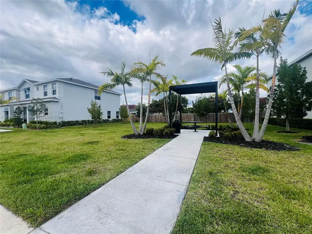 $3,000 | 413 Northeast 1st Avenue, Unit 413, Florida City, FL 33034