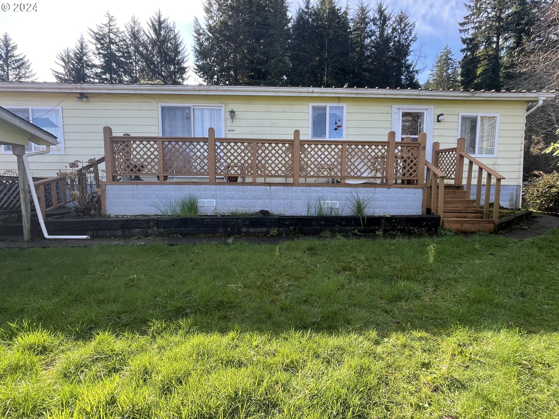 85566 Maple Street Florence, OR 97439 - Photo 1 of 23 Gallery Image 1