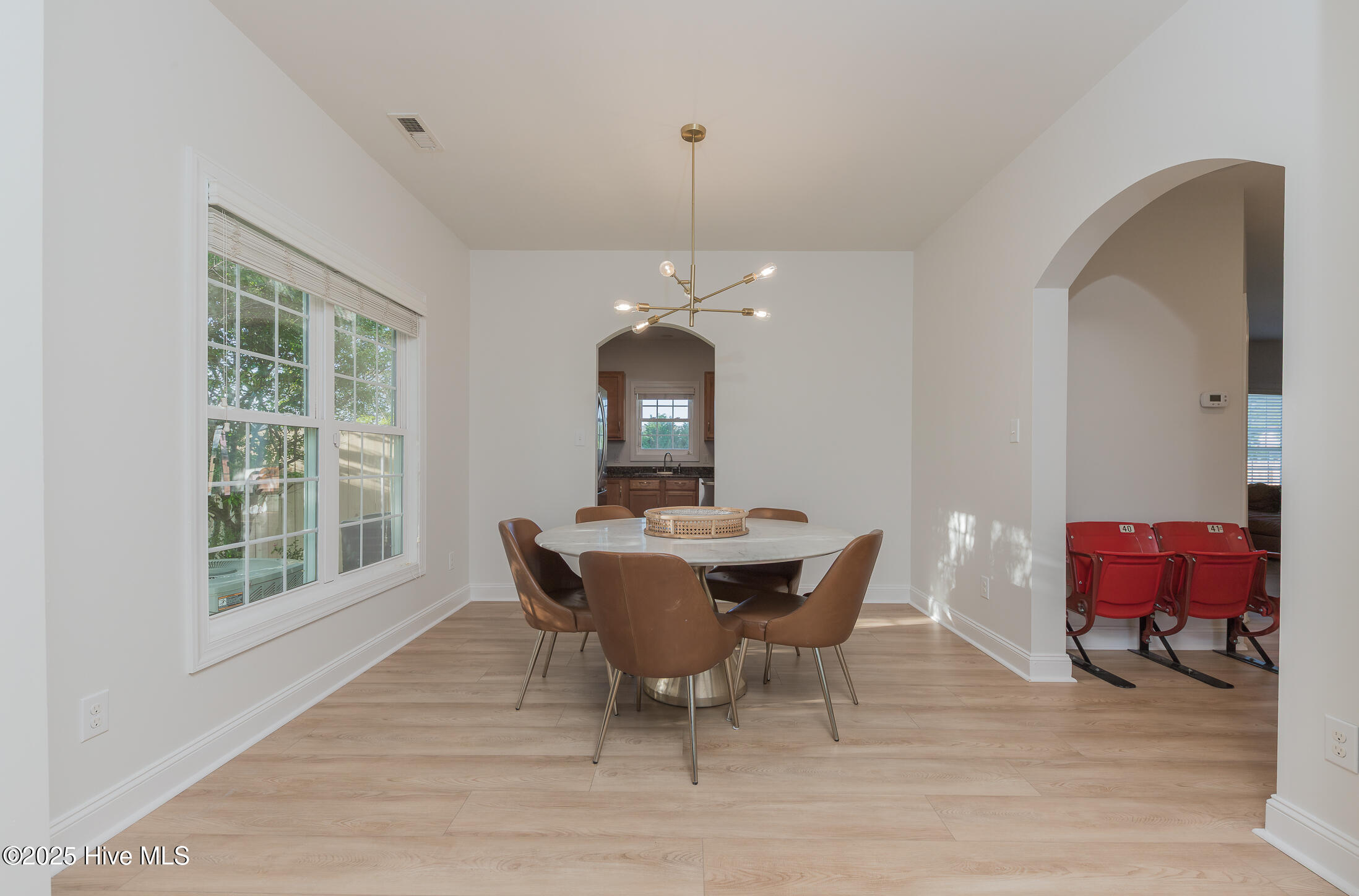507 Newhan Court Hubert, NC 28539 - Photo 31 of 81 DiningRoom