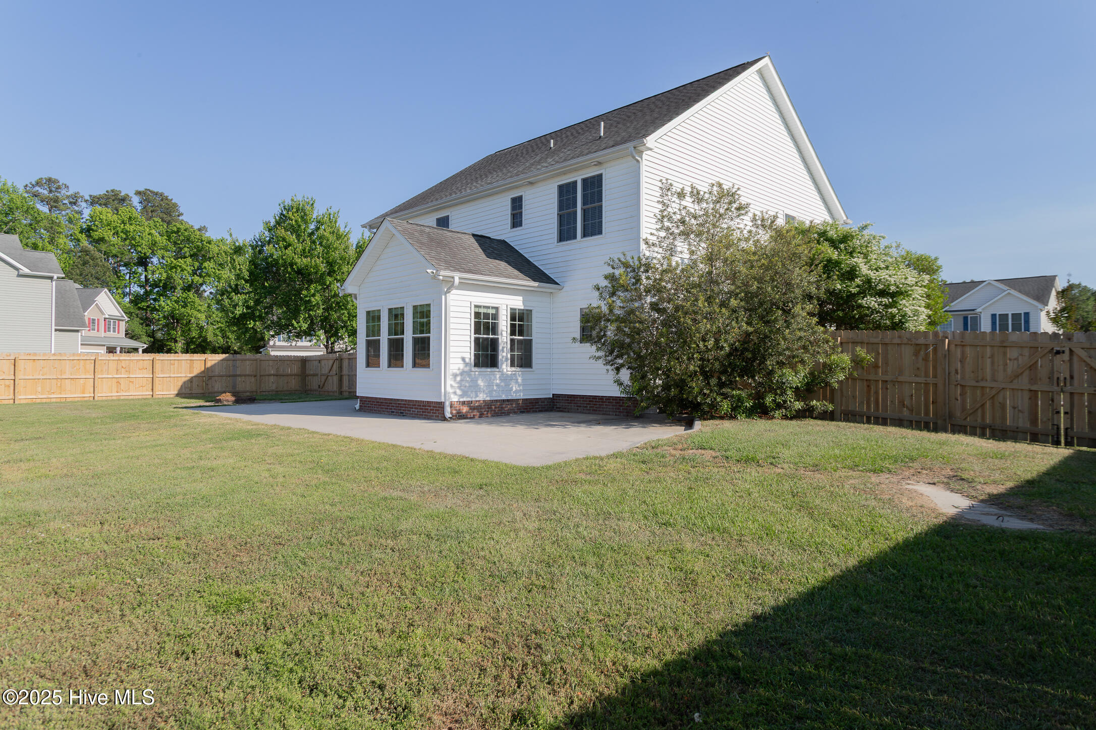 507 Newhan Court Hubert, NC 28539 - Photo 63 of 81 Backyard