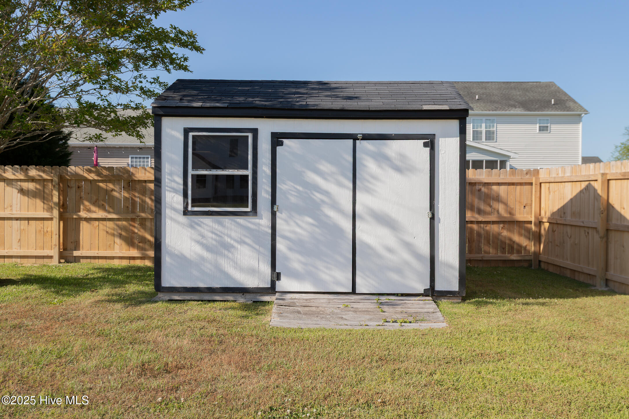 507 Newhan Court Hubert, NC 28539 - Photo 65 of 81 Shed