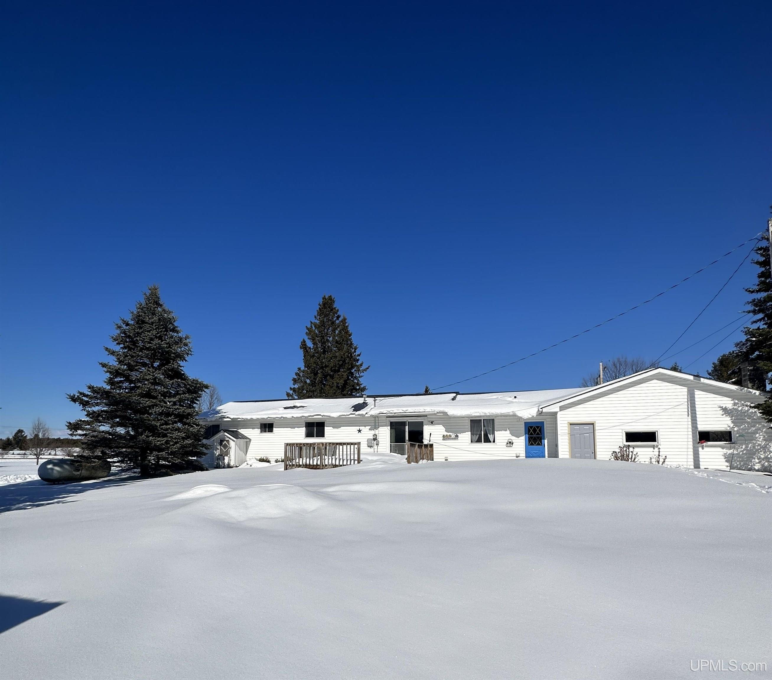 5729 F Road Bark River, MI 49807 - Photo 37 of 37