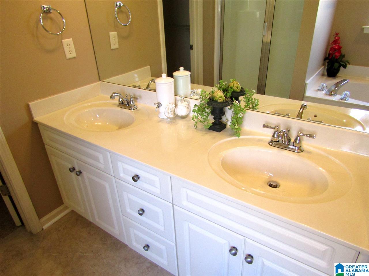 1275 Sierra Court Gardendale, AL 35071 - Photo 10 of 23