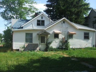 513 West Marshall Street Decatur, IN 46733 - Photo 2 of 5