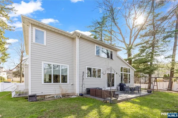 $1,780,000 | 87 Monroe Avenue, Cresskill, NJ 07626