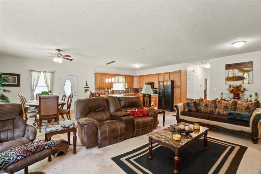 1098 Winding Pond Road Manning, SC 29102 - Photo 12 of 42 Gallery Image 12