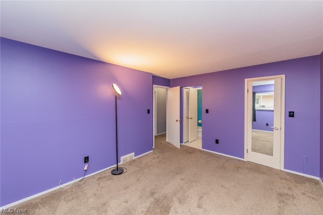 6472 State Road, Unit J19 Parma, OH 44134 - Photo 23 of 33 Spare room with light carpet