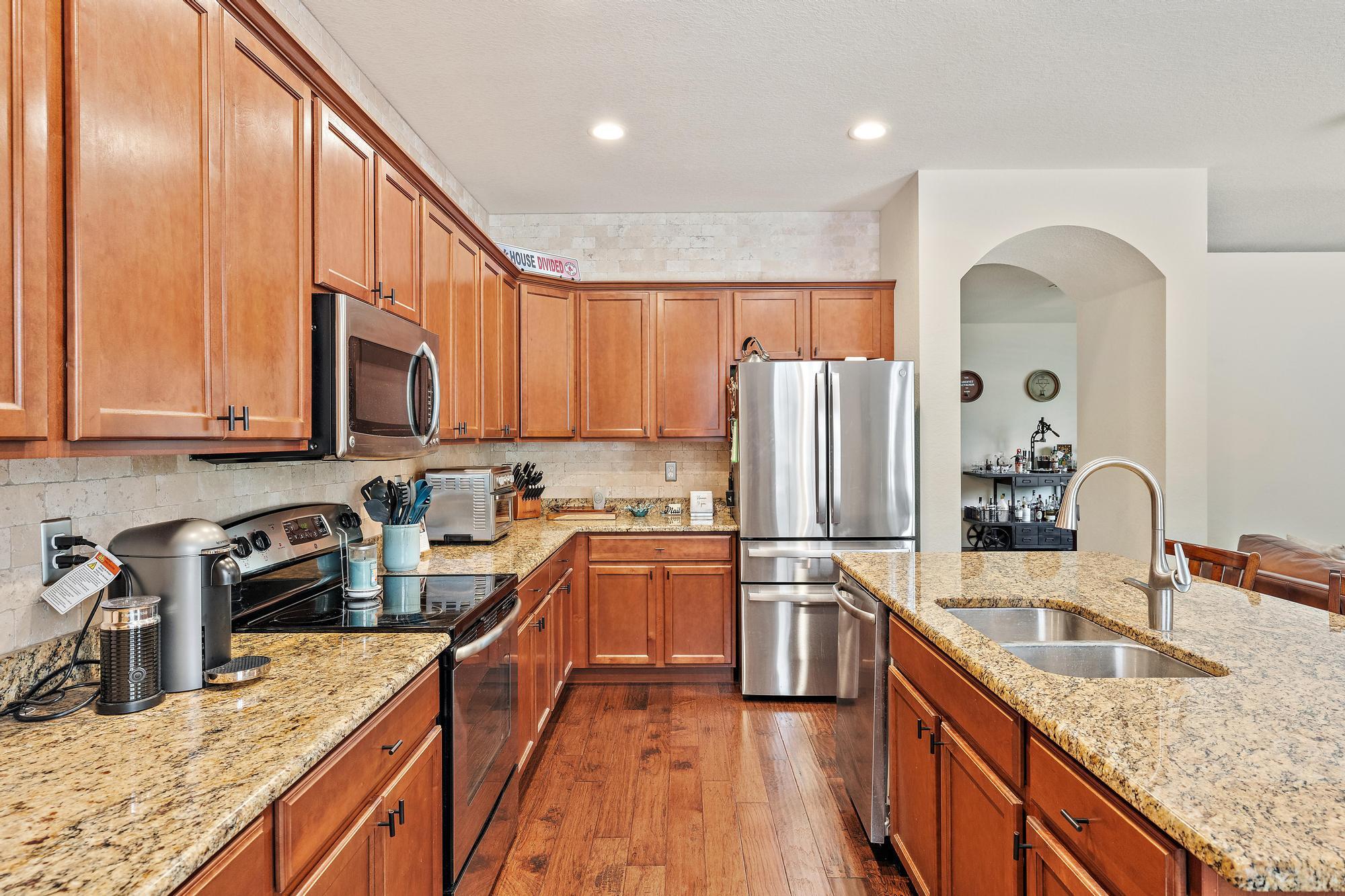 102 Crab Cay Way Jupiter, FL 33458 - Photo 5 of 59 Kitchen