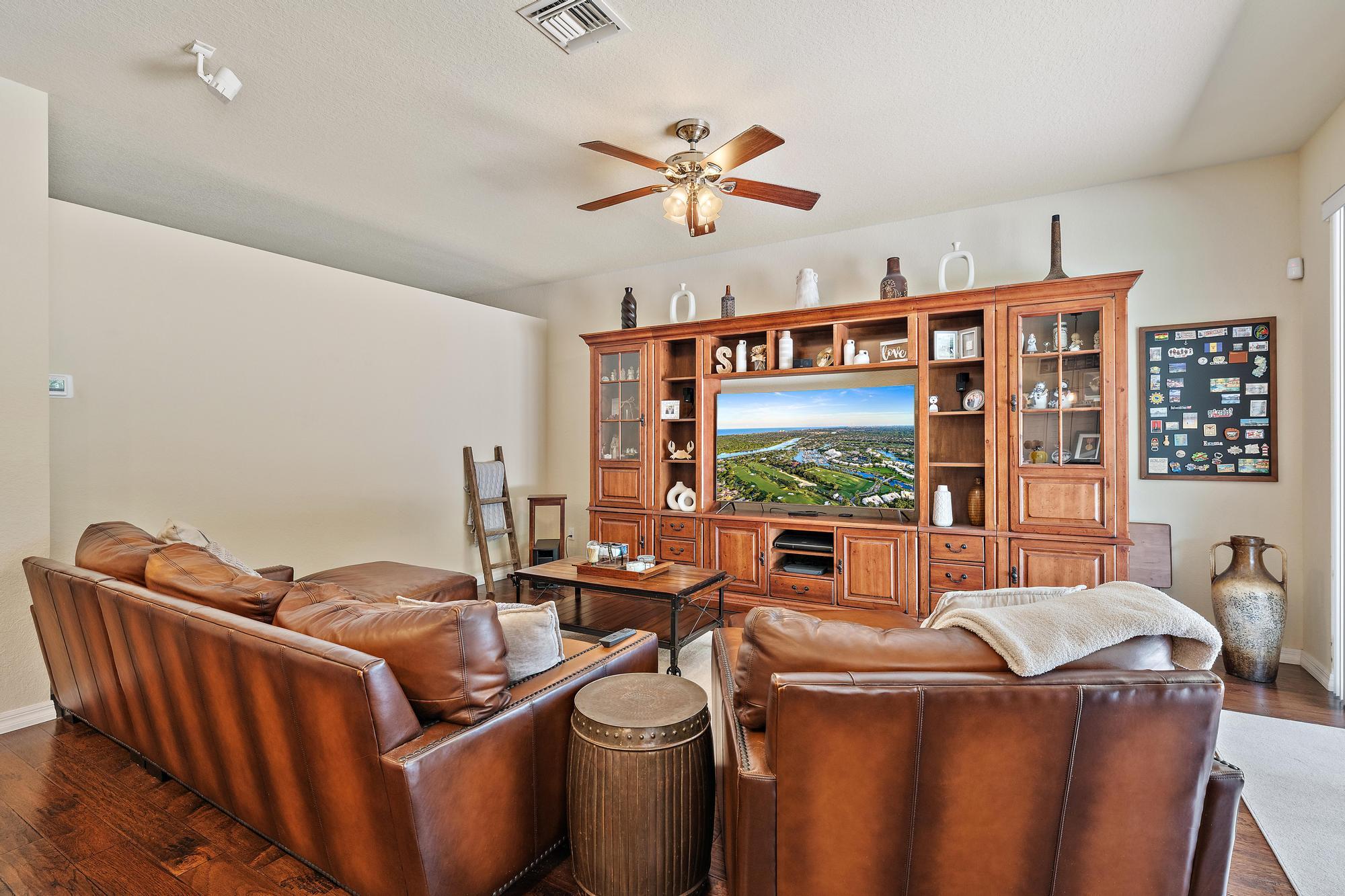 102 Crab Cay Way Jupiter, FL 33458 - Photo 10 of 59 Family