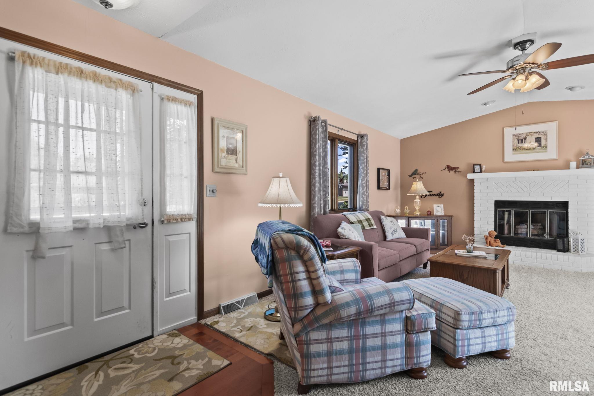 2510 Raleigh Road Springfield, IL 62704 - Photo 6 of 29