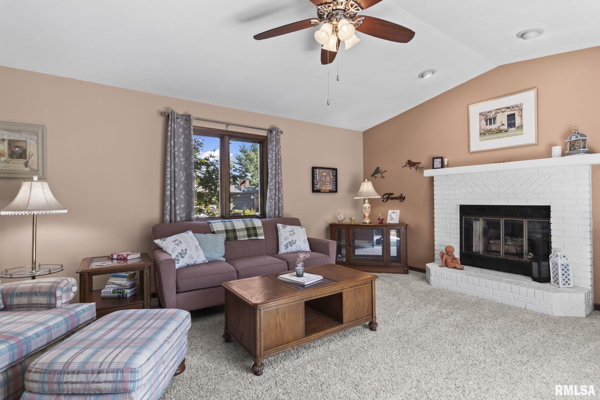 2510 Raleigh Road Springfield, IL 62704 - Photo 8 of 29