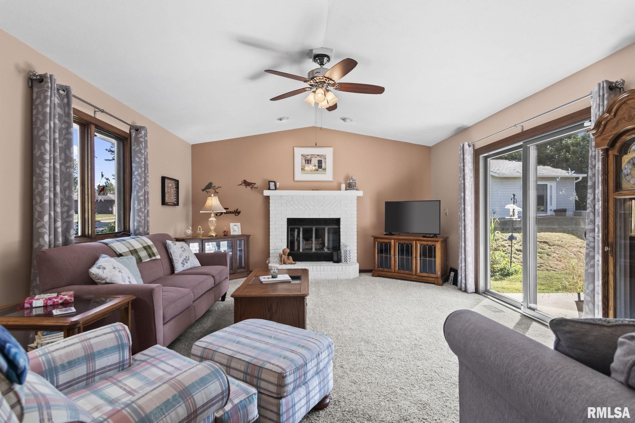 2510 Raleigh Road Springfield, IL 62704 - Photo 9 of 29