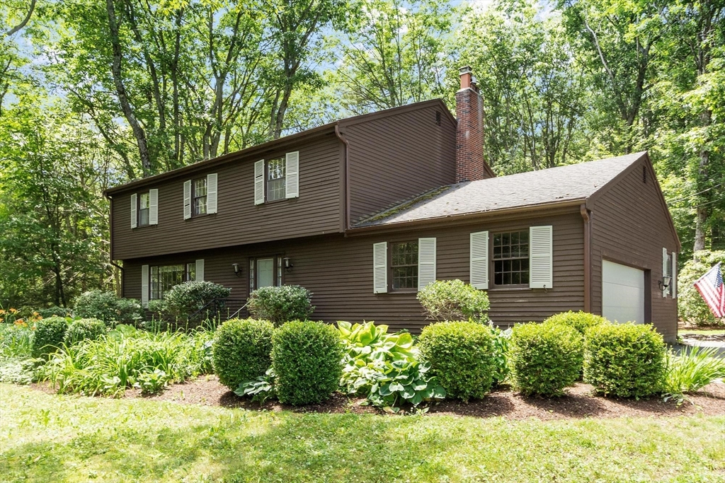 3 Highfield Road Gardner, MA 01440 - Photo 1 of 32