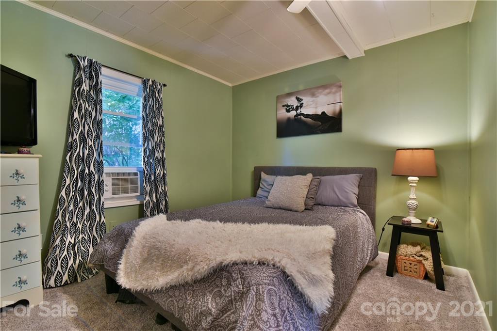 16 Busbee View Road Asheville, NC 28803 - Photo 14 of 21 Gallery Image 14