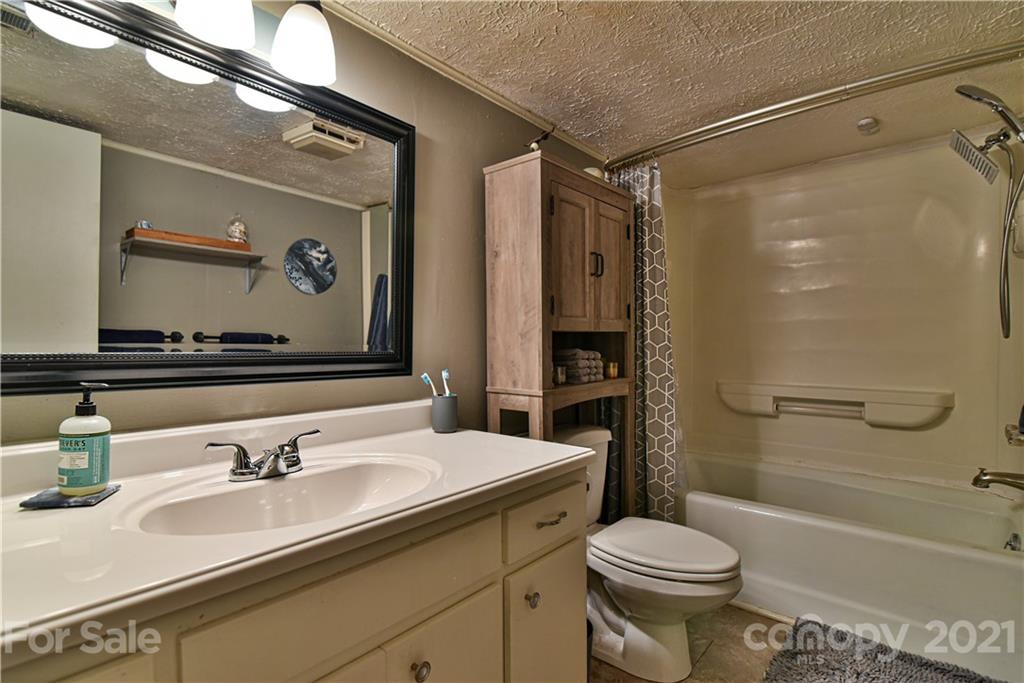 16 Busbee View Road Asheville, NC 28803 - Photo 16 of 21 Gallery Image 16