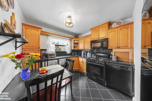 $398,000 | 220-34 75th Avenue, Unit 201B1 | Oakland Gardens