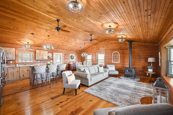 $429,900 | 12985 Phillips Road, Vevay, IN 47043
