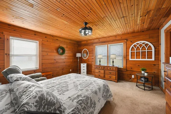 $429,900 | 12985 Phillips Road, Vevay, IN 47043