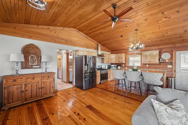 $429,900 | 12985 Phillips Road, Vevay, IN 47043